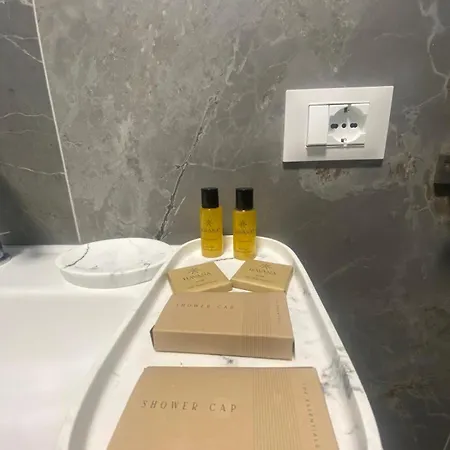 The Paris 4*