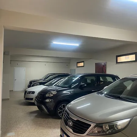 The Paris Oda ve Kahvaltı